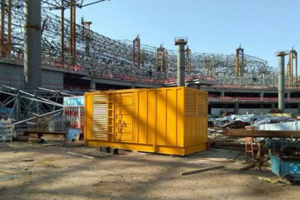 岱岳发电机出租如何判断空气滤清器是否需要更换？